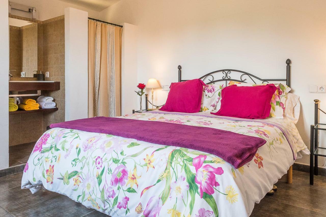 Villa Pula Vinas Country Villa 3 Bedrooms Pool And Fabulous Views Of The Pula Golf Course Near Son Servera Exterior foto